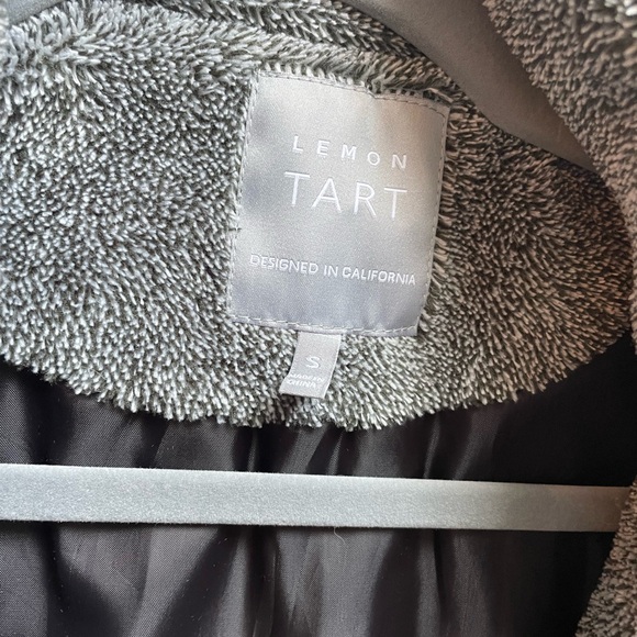 Lemon Tart California Vest Sz Small women’s gray - Picture 2 of 7